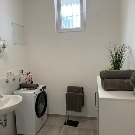 Apartament Modern Hattersheim With Four Bedrooms Hattersheim am Main